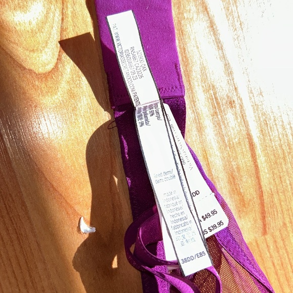 VICTORIA SECRET Women's Purple Lace Bra 38DD - Picture 6 of 7